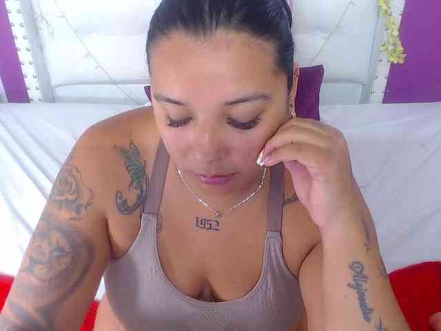 fat-naughtyass webcam