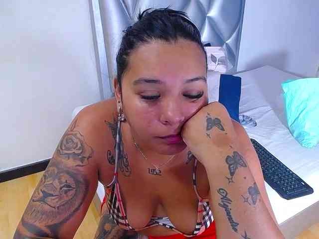 fat-naughtyass webcam