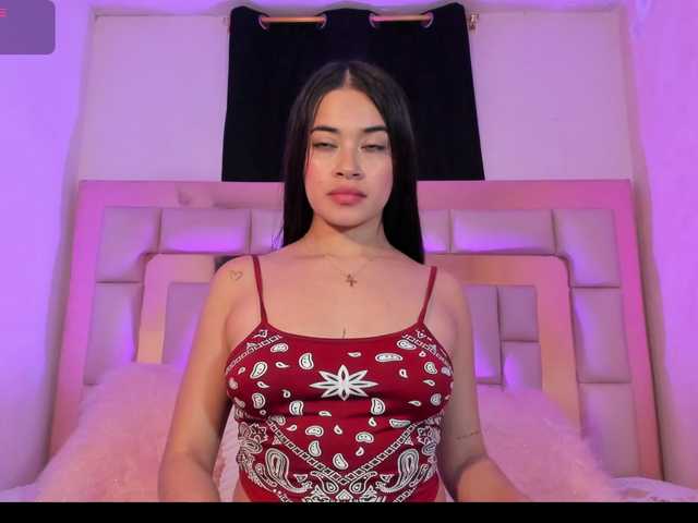 Ariannacollinsvip Live Cam on BongaCams