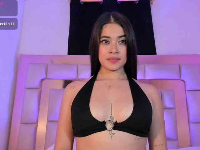 Ariannacollinsvip webcam