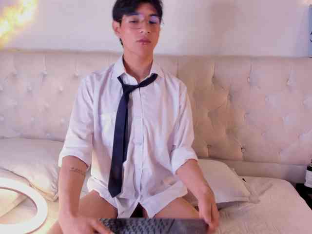 AleAurarashi AleAurarashi