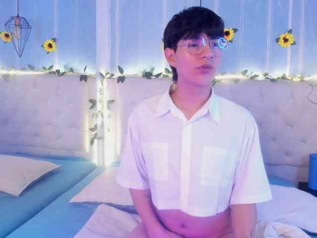 AleAurarashi AleAurarashi