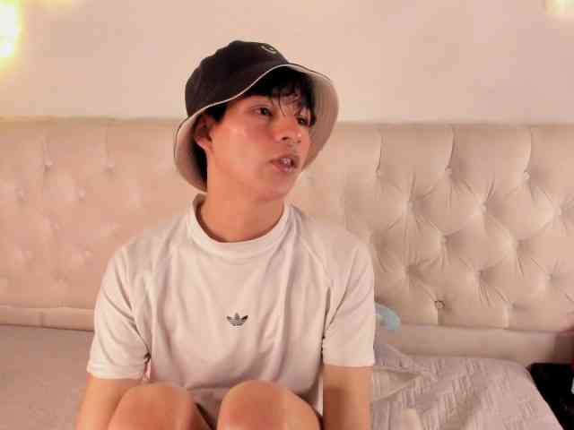 AleAurarashi AleAurarashi