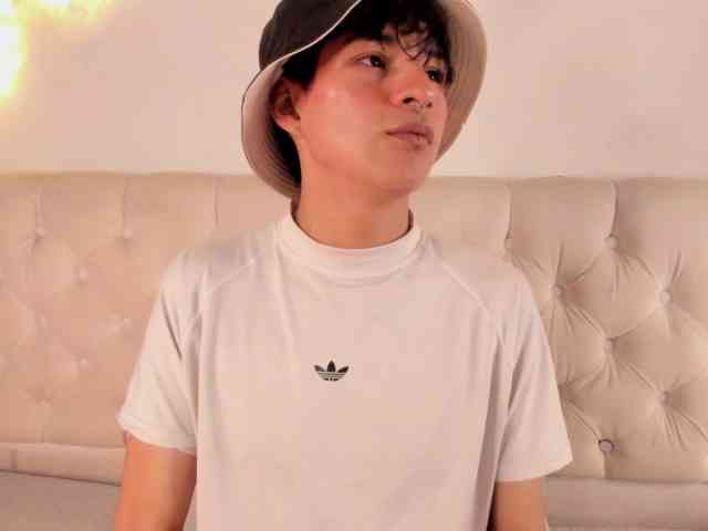 AleAurarashi AleAurarashi