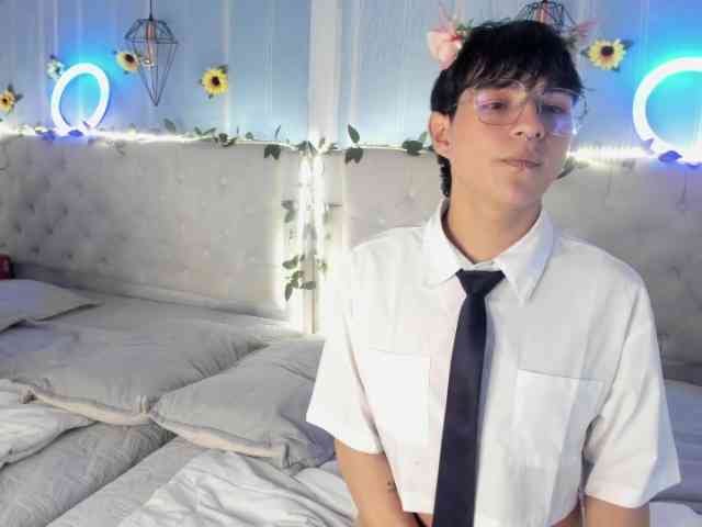 AleAurarashi AleAurarashi