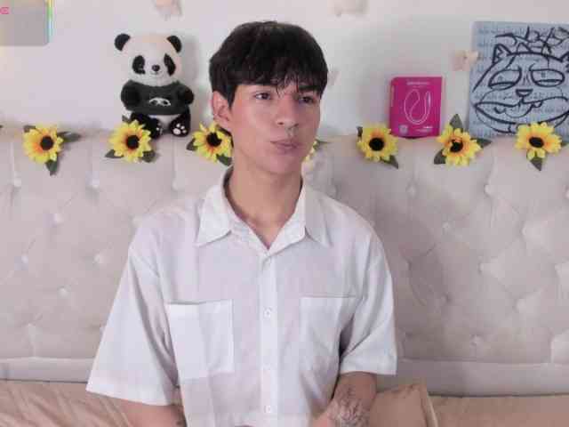 AleAurarashi AleAurarashi