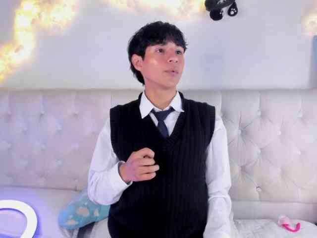 AleAurarashi AleAurarashi