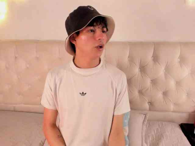 AleAurarashi AleAurarashi