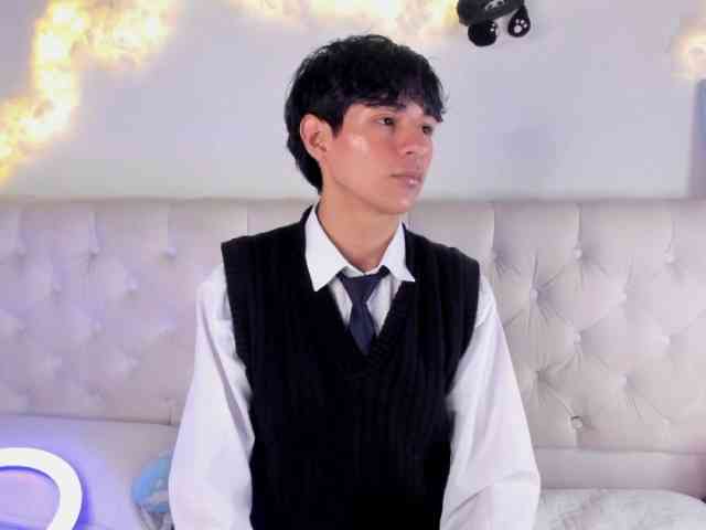 AleAurarashi AleAurarashi