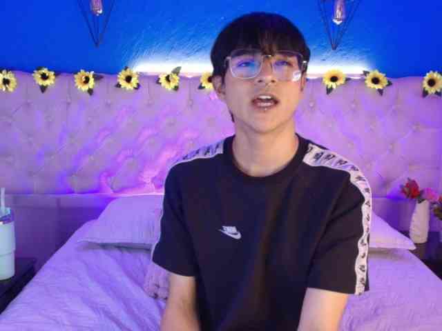 AleAurarashi AleAurarashi