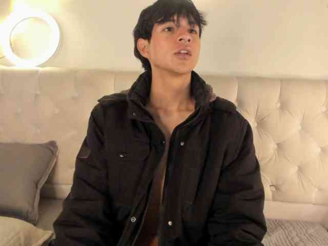 AleAurarashi AleAurarashi