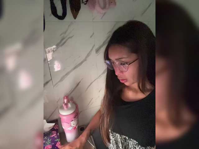 cutiepinayxx's BongaCams show and profile