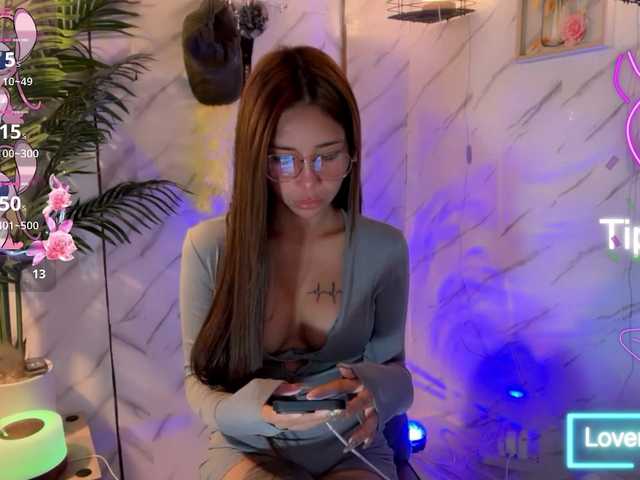 cutiepinayxx's BongaCams show and profile