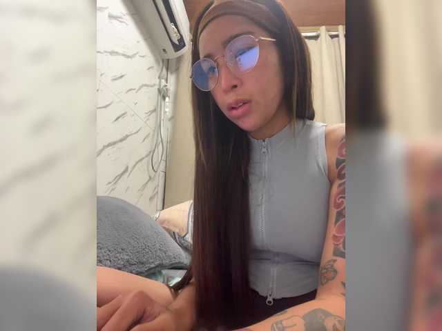 cutiepinayxx's BongaCams show and profile