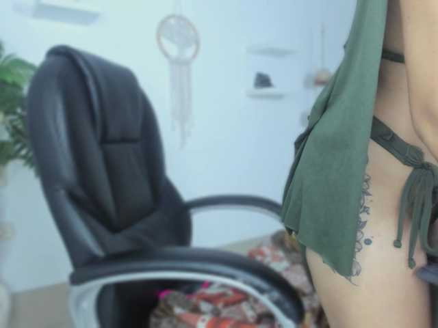 may-hadi's BongaCams show and profile