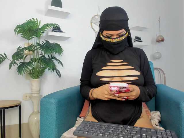 may-hadi's BongaCams show and profile