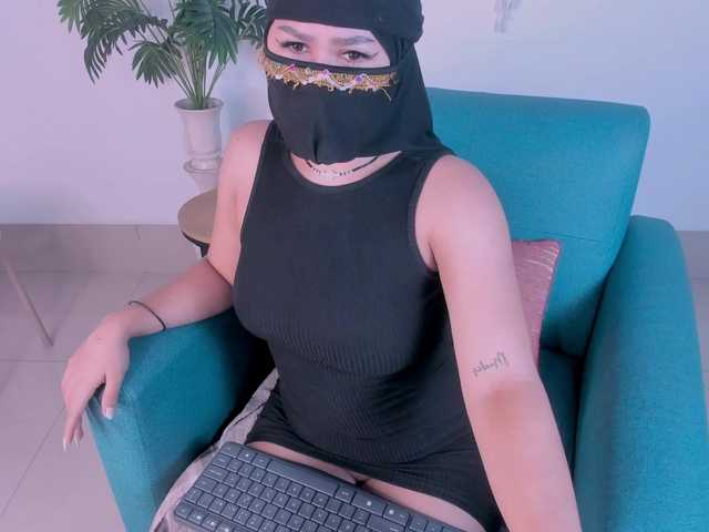 may-hadi's BongaCams show and profile