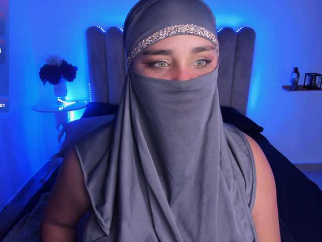 amila-hagda from BongaCams