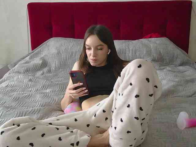 NotSoSweetDasha webcam