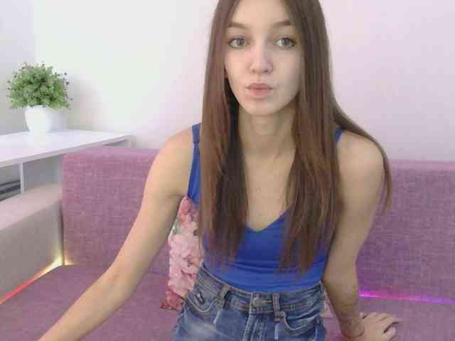 NotSoSweetDasha webcam