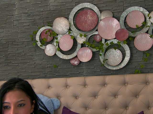 VannyFoxx's BongaCams show and profile