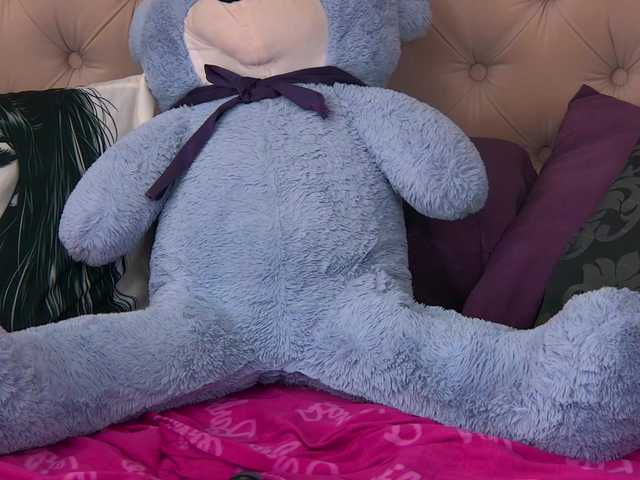 VannyFoxx's BongaCams show and profile