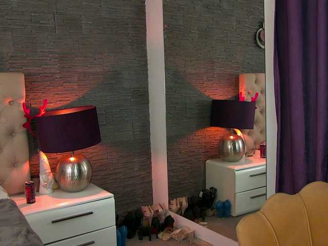 VannyFoxx from BongaCams