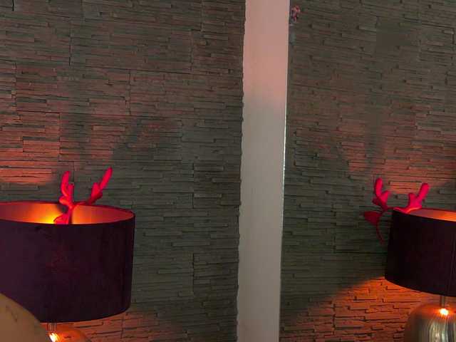 VannyFoxx's BongaCams show and profile