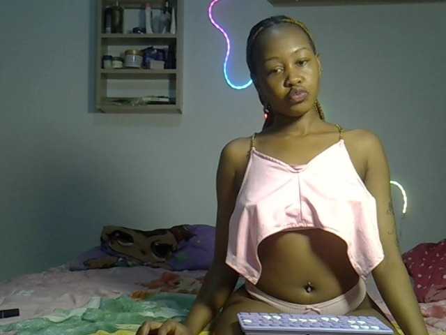 sexxxycj webcam bongacams model stream image