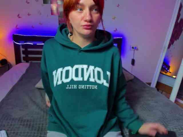 ArinaWinss webcam
