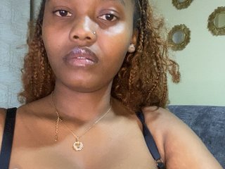 Curvy-maxy9 Porn Show