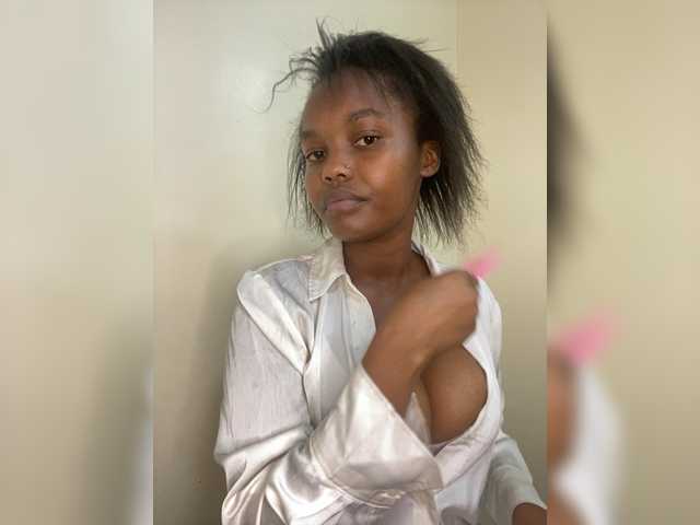  Curvy-maxy9 chat room