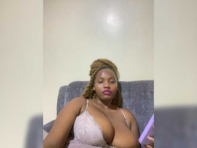 Preview of curvy-maxy9