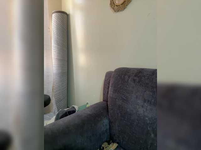 Curvy-maxy9's BongaCams show and profile