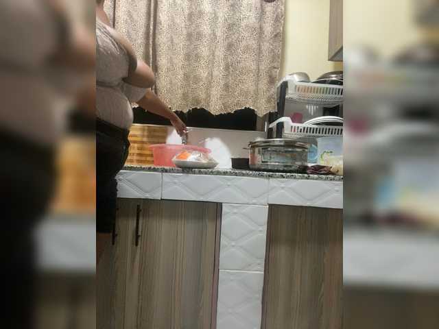 Preview of curvy-maxy9