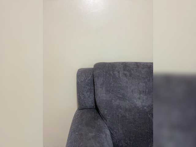 Curvy-maxy9's BongaCams show and profile