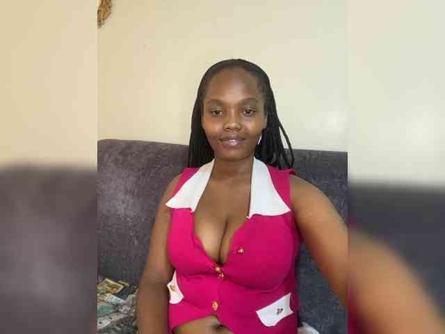 Curvy-maxy9 Curvy-maxy9