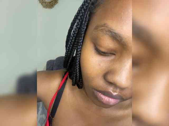 Curvy-maxy9 Curvy-maxy9