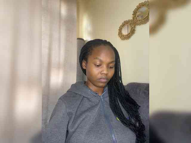 Curvy-maxy9 Curvy-maxy9