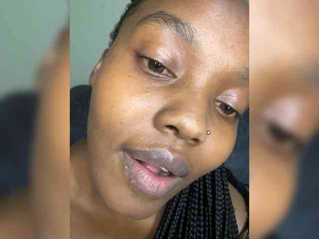 Curvy-maxy9 Curvy-maxy9