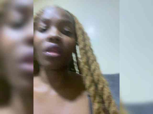 Curvy-maxy9 Curvy-maxy9