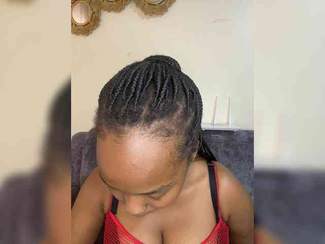 Curvy-maxy9 Curvy-maxy9