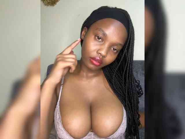 Curvy-maxy9 Curvy-maxy9