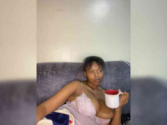 Curvy-maxy9 Curvy-maxy9