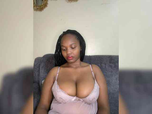 Curvy-maxy9 Curvy-maxy9