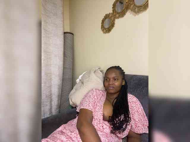 Curvy-maxy9 Curvy-maxy9