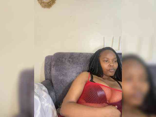 Curvy-maxy9 Curvy-maxy9