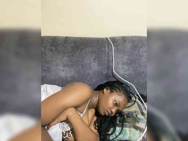 Curvy-maxy9 Curvy-maxy9