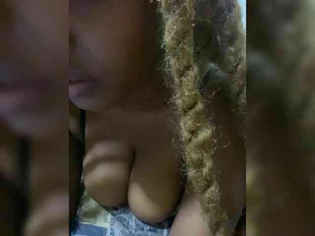 Curvy-maxy9 Curvy-maxy9