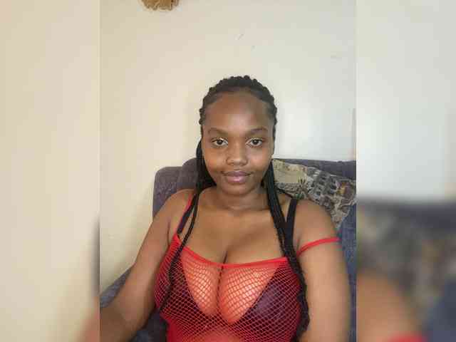 Curvy-maxy9 Curvy-maxy9